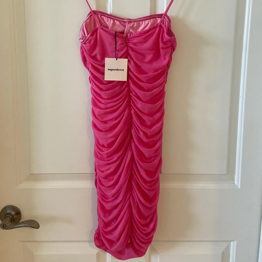 NWT Superdown Emmie Mesh Mini Dress Hot Pink Ruched Mesh Bodycon Revolve Sz M - Picture 4 of 10